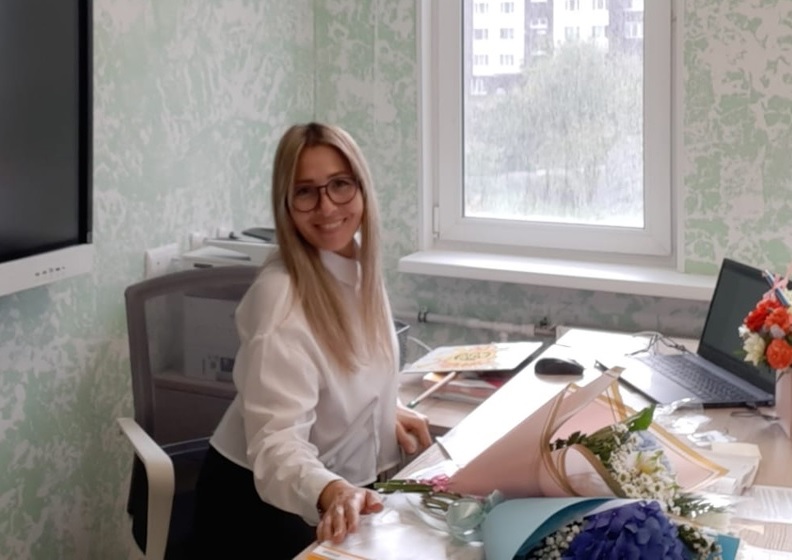 надя